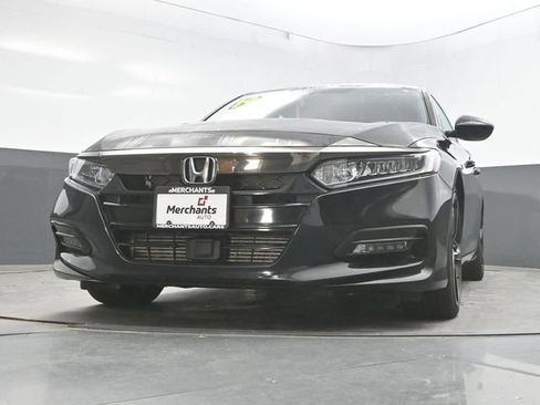 Used 2019 Honda Accord Sport image 32