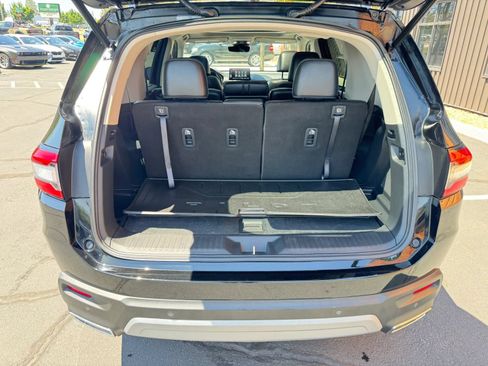 Used 2023 Honda Pilot Touring image 24