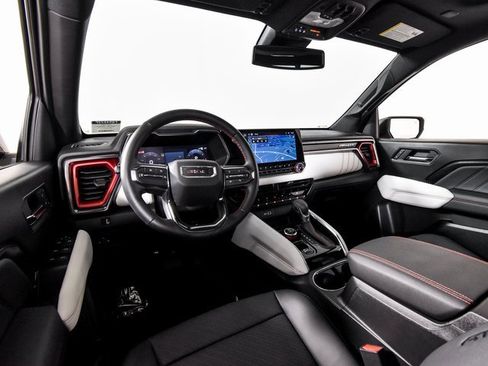 Used 2024 GMC Canyon AT4X image 23