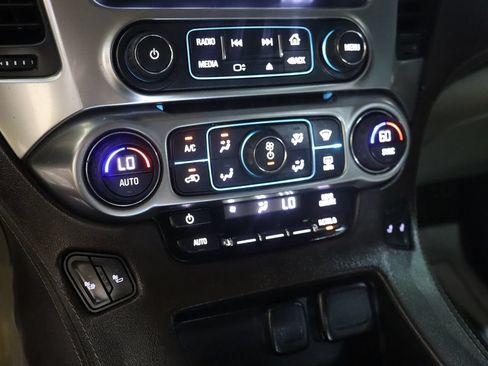 Used 2015 Chevrolet Tahoe LT RWD image 56