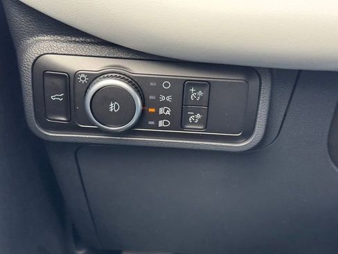 New 2026 Ford Explorer Platinum w/ LUX Leather Package image 32