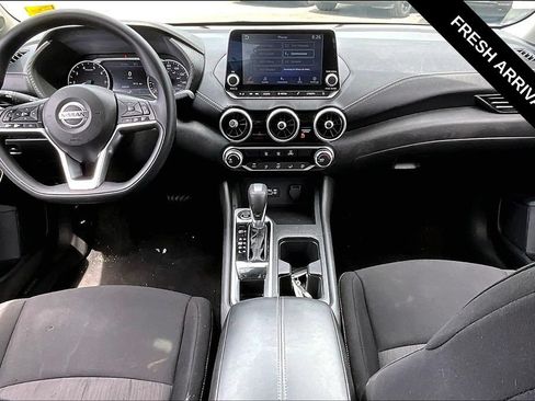 Used 2023 Nissan Sentra SV FWD image 7