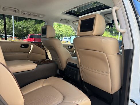 Used 2017 Nissan Armada Platinum w/ Captain Seat Package RWD image 18