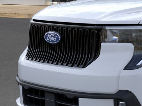 New 2026 Ford Maverick Lobo AWD/4WD image 18