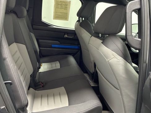 Used 2025 Toyota Tacoma TRD Off-Road image 24