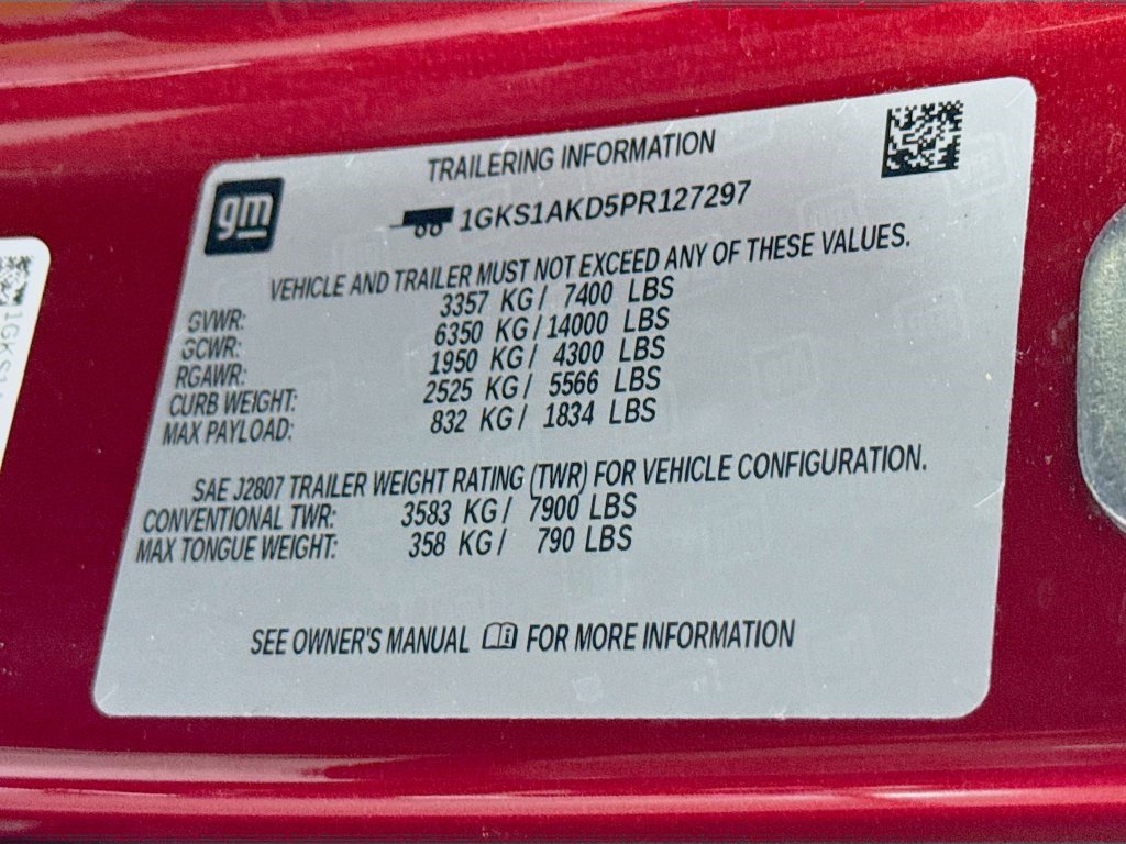 Used 2023 GMC Yukon SLE RWD image 39