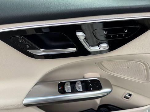 Certified 2025 Mercedes-Benz C 300 4MATIC Sedan image 26