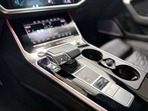 Used 2023 Audi RS 7 Sportback w/ RS 7 Executive Package image 23