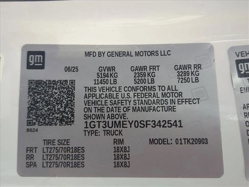 New 2025 GMC Sierra 2500 SLE w/ Max Trailering Package image 18