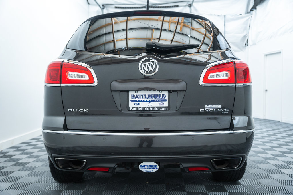 Used 2017 Buick Enclave Leather w/ Trailering Package AWD/4WD image 6