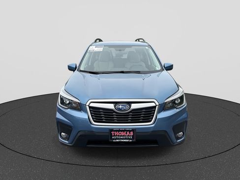 Used 2021 Subaru Forester Premium AWD/4WD image 3