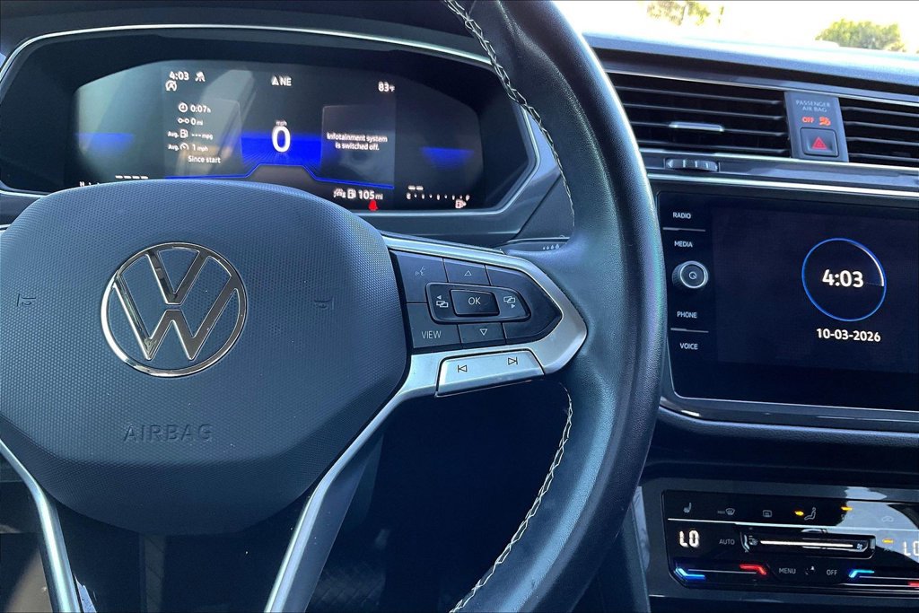 Used 2023 Volkswagen Tiguan SE AWD/4WD image 12