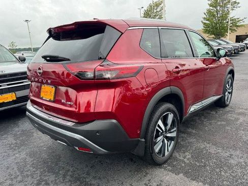 Certified 2023 Nissan Rogue SL w/ SL Premium Package AWD/4WD image 3