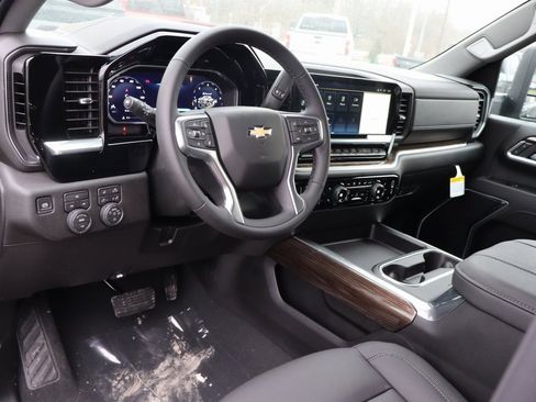 New 2026 Chevrolet Silverado 2500 LT w/ All Star Edition image 5
