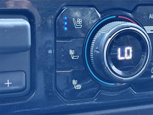 Used 2024 Chevrolet Silverado 2500 LTZ w/ LTZ Plus Package image 25