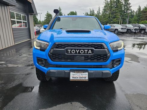Used 2019 Toyota Tacoma TRD Pro AWD/4WD image 8