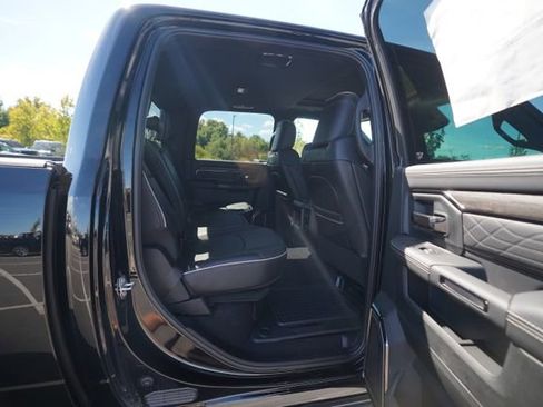 New 2026 RAM 2500 Limited AWD/4WD image 21
