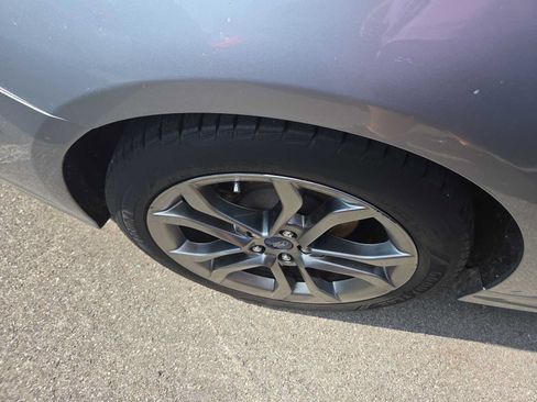 Used 2020 Ford Fusion Titanium FWD image 4