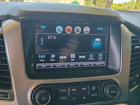 Used 2018 Chevrolet Tahoe 2WD w/ Remote Keyless Entry Package image 6