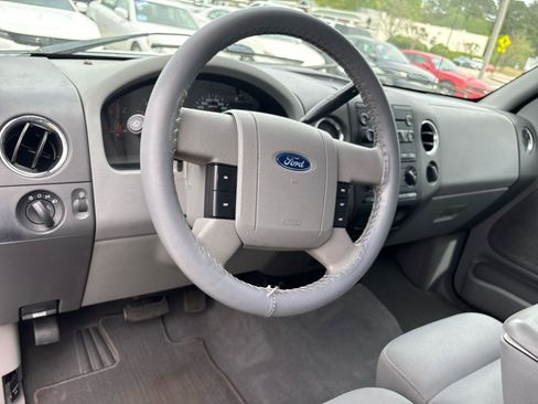 Used 2004 Ford F150 XLT image 27