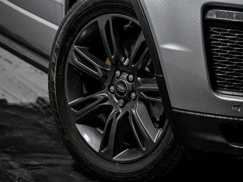 Used 2019 Land Rover Range Rover Evoque SE Premium AWD/4WD image 3