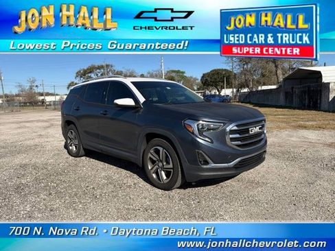 Used 2020 GMC Terrain SLT image 1