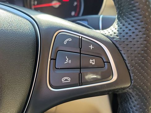 Used 2016 Mercedes-Benz C 300 Sedan image 27