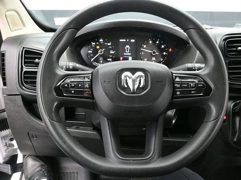 Used 2024 RAM ProMaster 2500 w/ Convenience Group FWD image 17