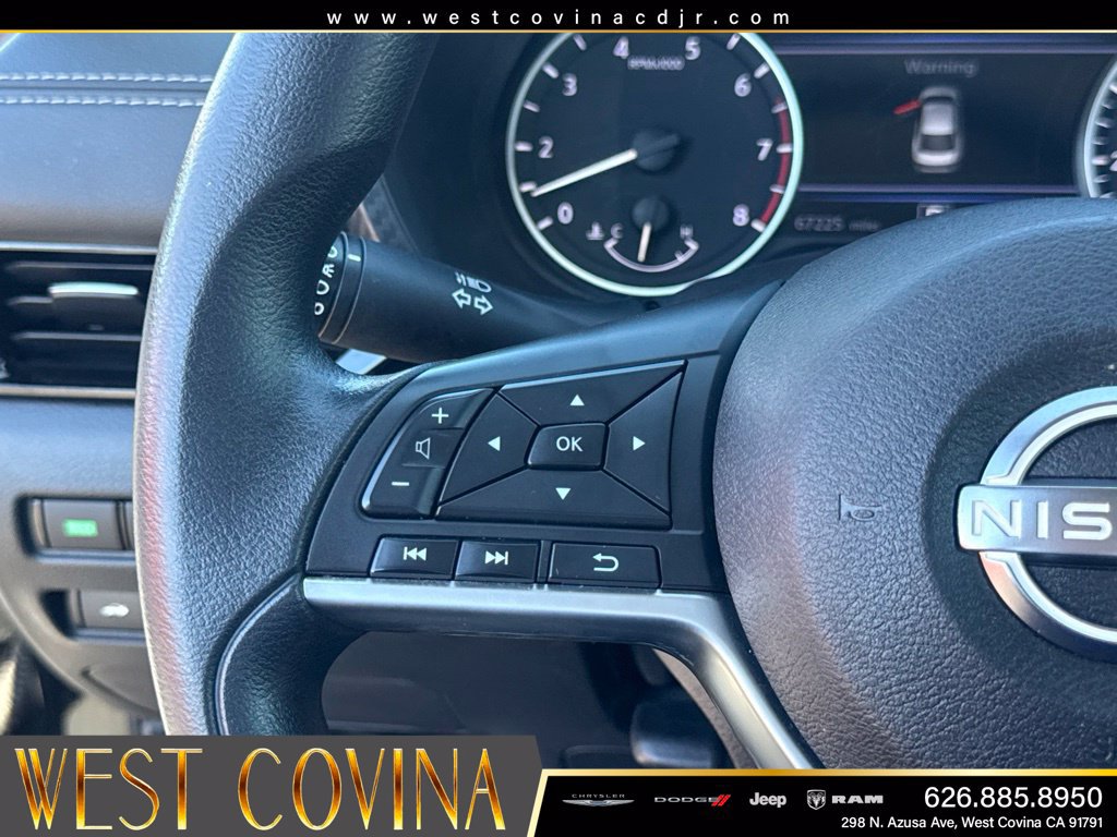 Used 2024 Nissan Sentra SV FWD image 22