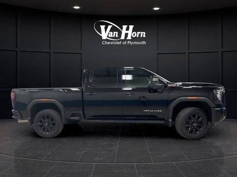 Used 2024 GMC Sierra 3500 AT4 w/ AT4 Premium Plus Package AWD/4WD image 7