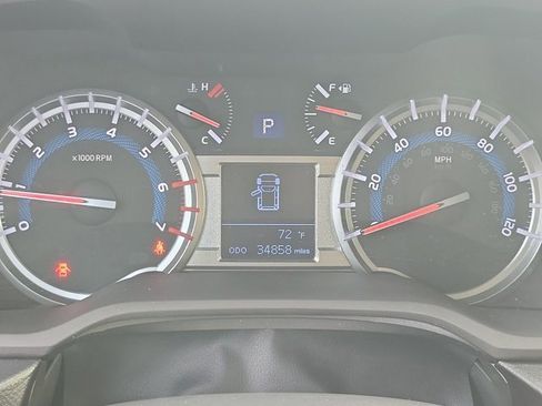 Used 2019 Toyota 4Runner SR5 image 32