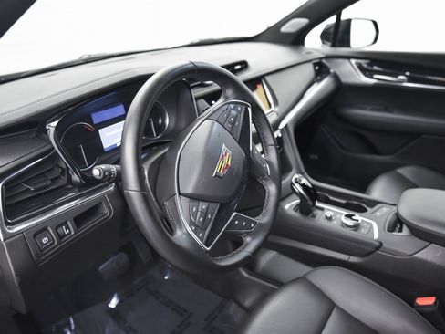 Certified 2025 Cadillac XT5 Premium Luxury image 15