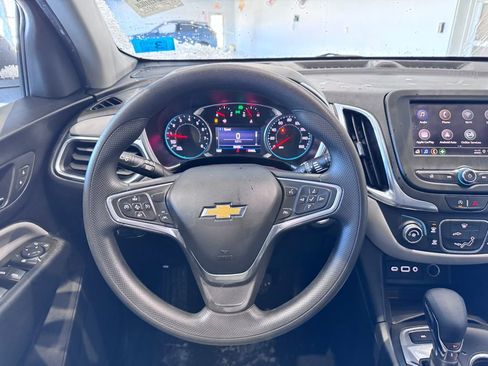 Certified 2022 Chevrolet Equinox LS w/ LS Convenience Package image 13