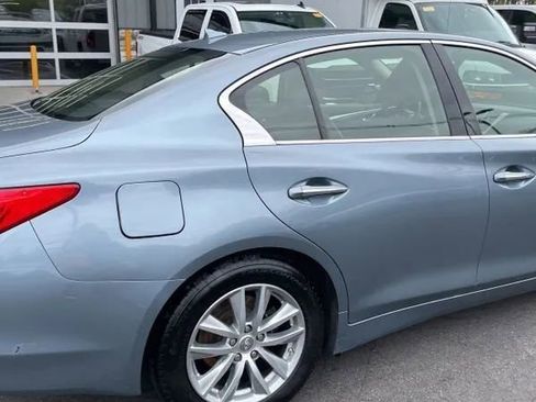 Used 2017 INFINITI Q50 3.0t Premium w/ 3.0T Premium Plus Package AWD/4WD image 9