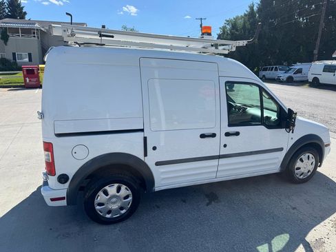 Used 2010 Ford Transit Connect XLT FWD image 6