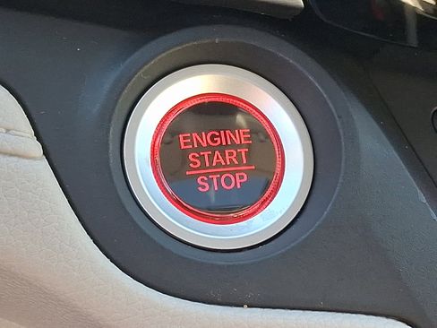 Used 2025 Honda Odyssey EX-L image 23