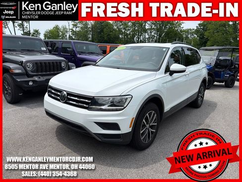 Used 2019 Volkswagen Tiguan SEL R-Line AWD/4WD image 3