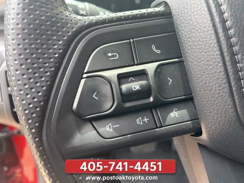 Used 2025 Toyota Tacoma SR5 AWD/4WD image 14