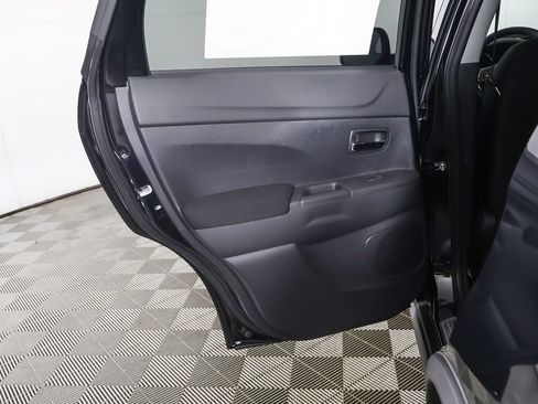 New 2026 Mitsubishi Outlander Sport LE AWD/4WD image 21