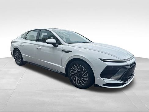New 2026 Hyundai Sonata Limited FWD image 7
