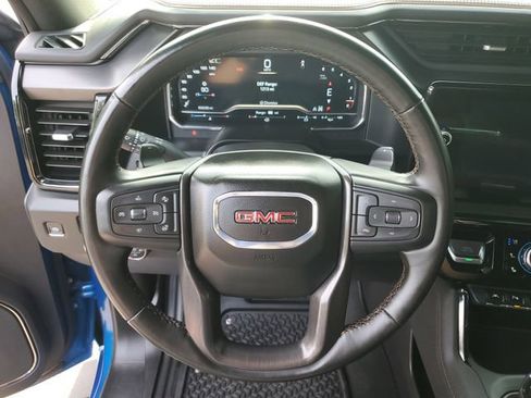 Used 2024 GMC Sierra 1500 AT4 w/ Technology Package AWD/4WD image 21