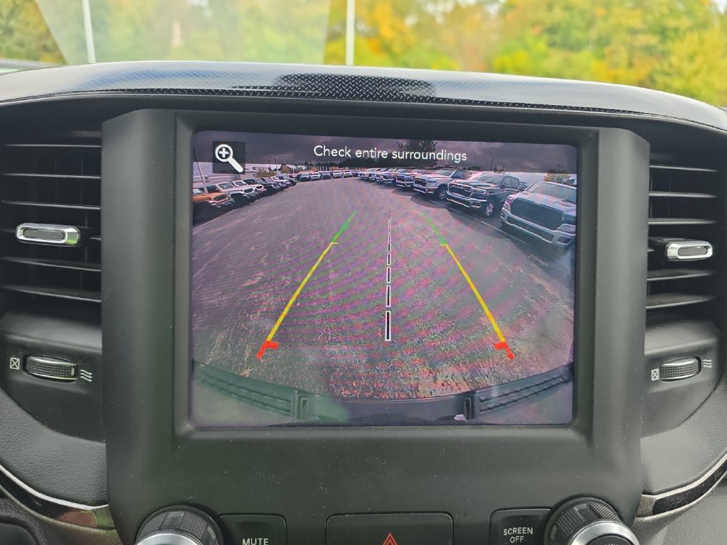 Used 2020 RAM 1500 Big Horn w/ Built-to-serve Edition AWD/4WD image 18