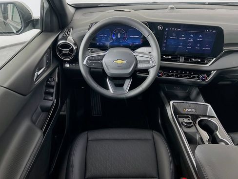 New 2026 Chevrolet Equinox LT w/ Convenience Package II AWD/4WD image 22