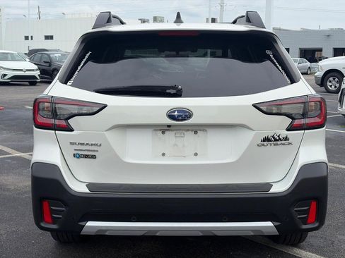 Used 2021 Subaru Outback Limited AWD/4WD image 3
