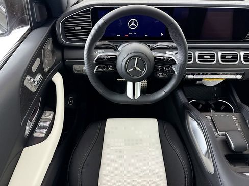 New 2026 Mercedes-Benz GLE 450 4MATIC Coupe image 11