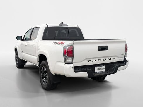 Used 2023 Toyota Tacoma TRD Sport w/ Advanced Technology Package AWD/4WD image 4