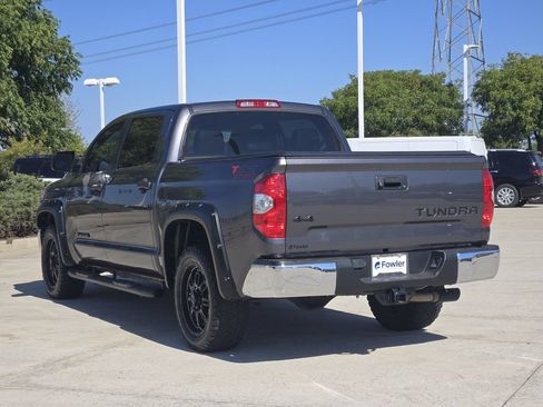 Certified 2017 Toyota Tundra SR5 w/ SR5 Upgrade Package AWD/4WD image 7