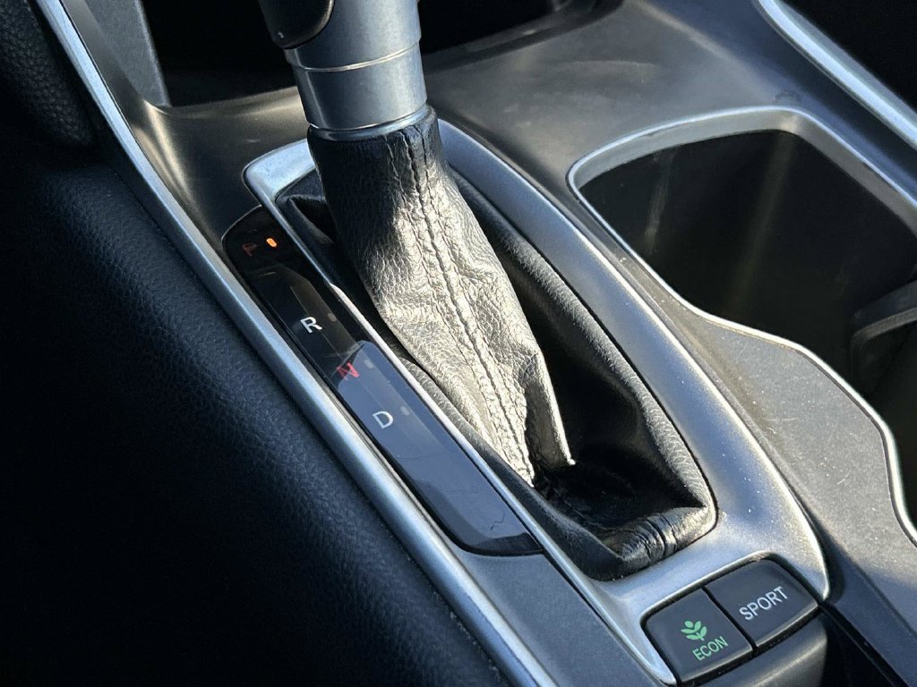 Used 2019 Honda Accord Sport image 38
