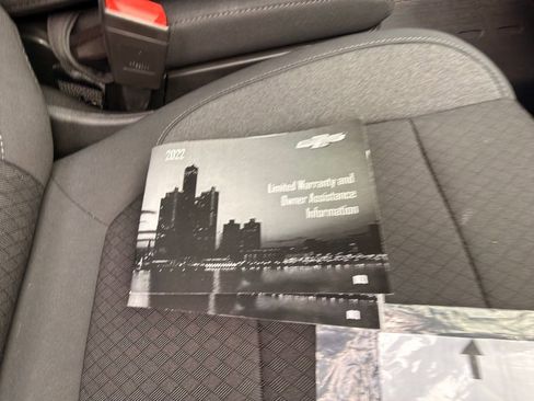 Used 2022 Chevrolet Silverado 1500 RST image 32