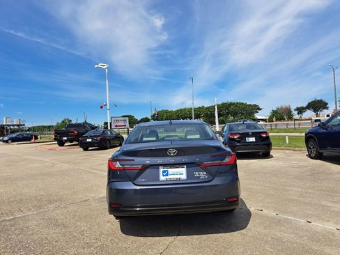 Used 2026 Toyota Camry XLE FWD image 6